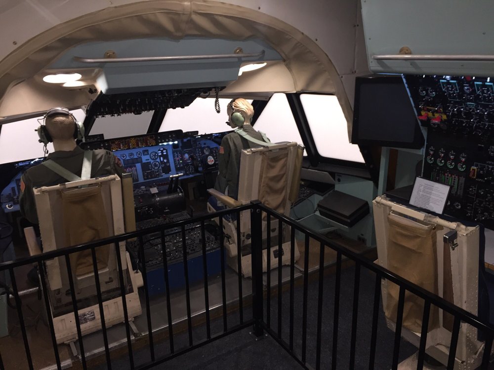 travis air force base store