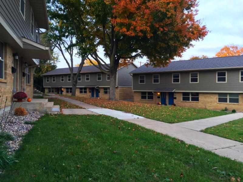 Wisconsin Management Company Send Message Apartments 2040 S Park