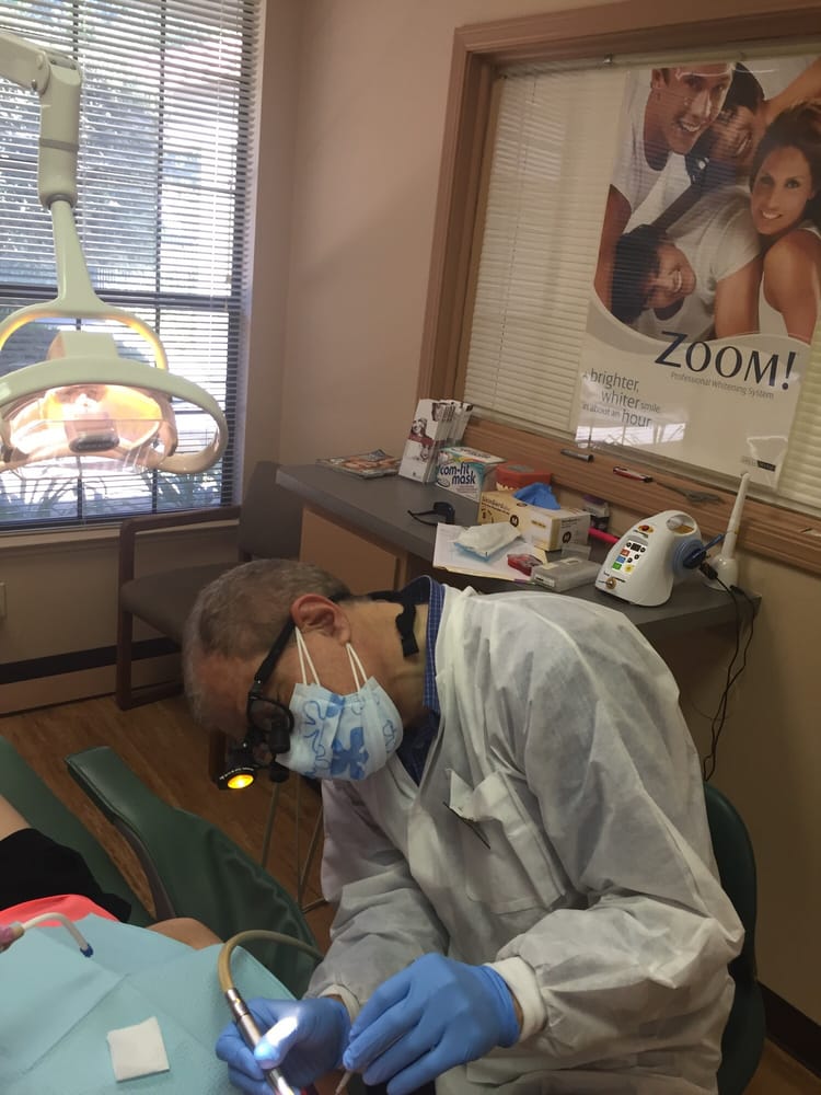 image of business Rahim Mesbah, DDS