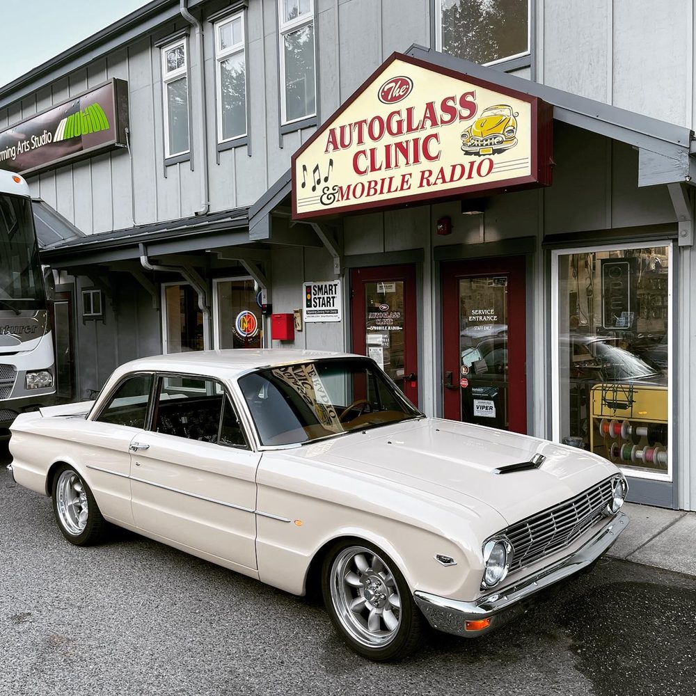 The Autoglass Clinic & Mobile Radio