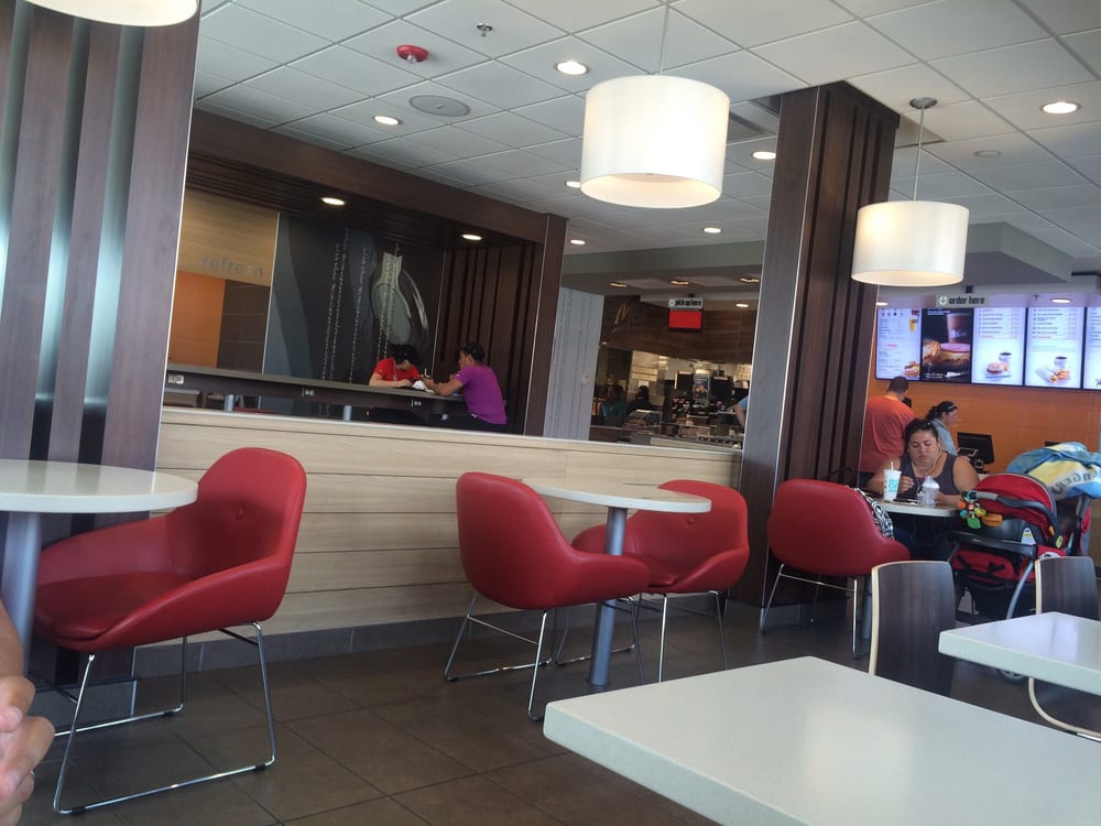 McDonald’s Fast Food 955 E Golf Rd, Schaumburg, IL Restaurant