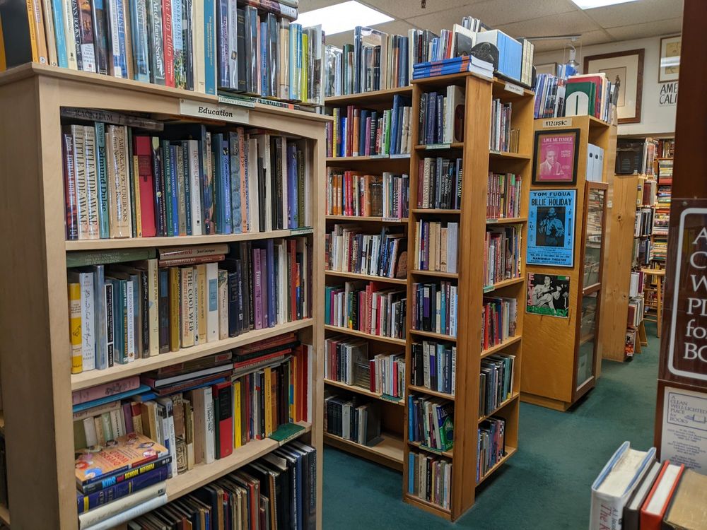 Treehorn Books