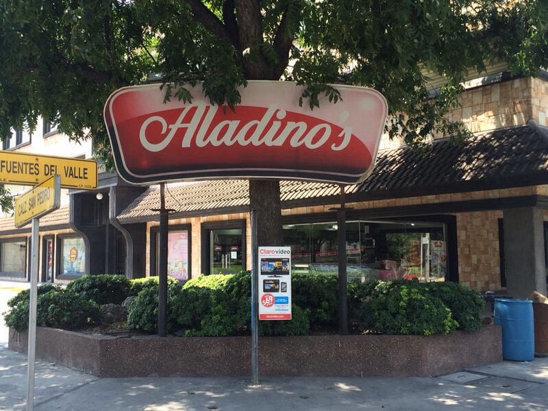 Resultado de imagen para logo aladinos tienda