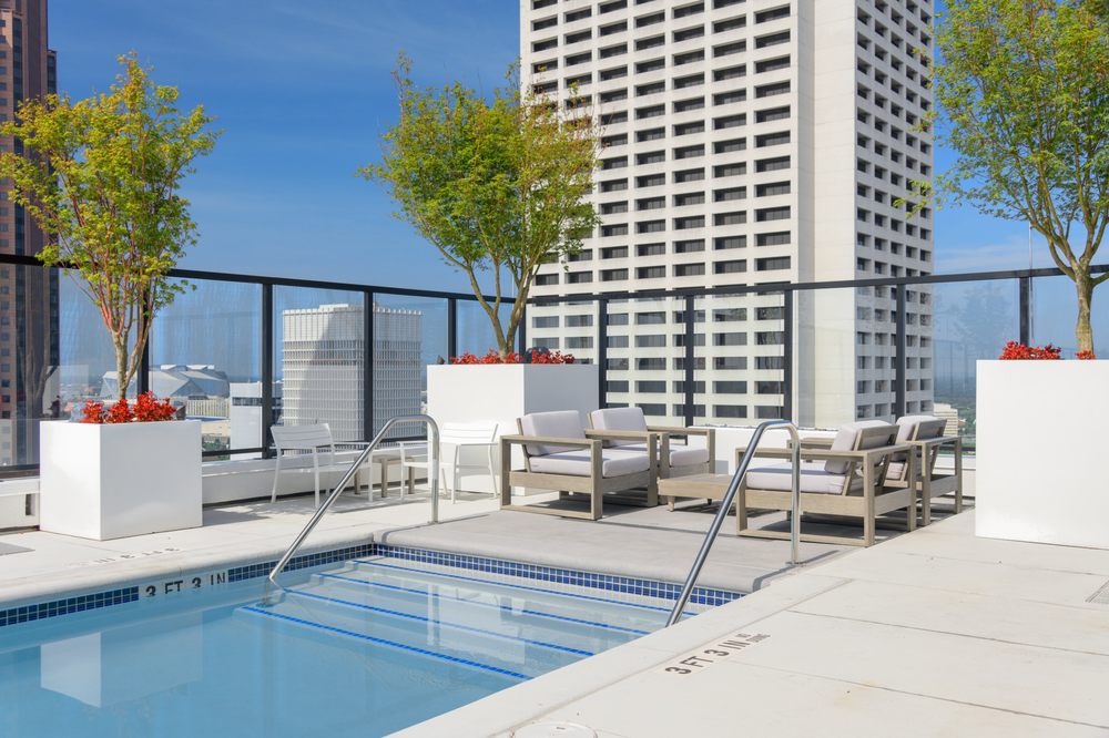 Rooftop Terrace With Grilling Stations Alfresco Dining Tables