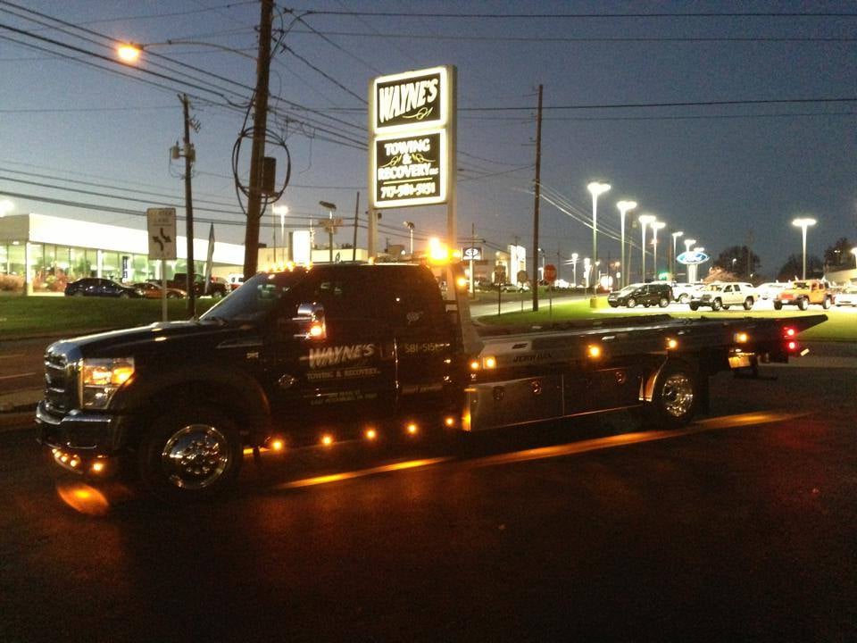Wayne's Towing & Recovery