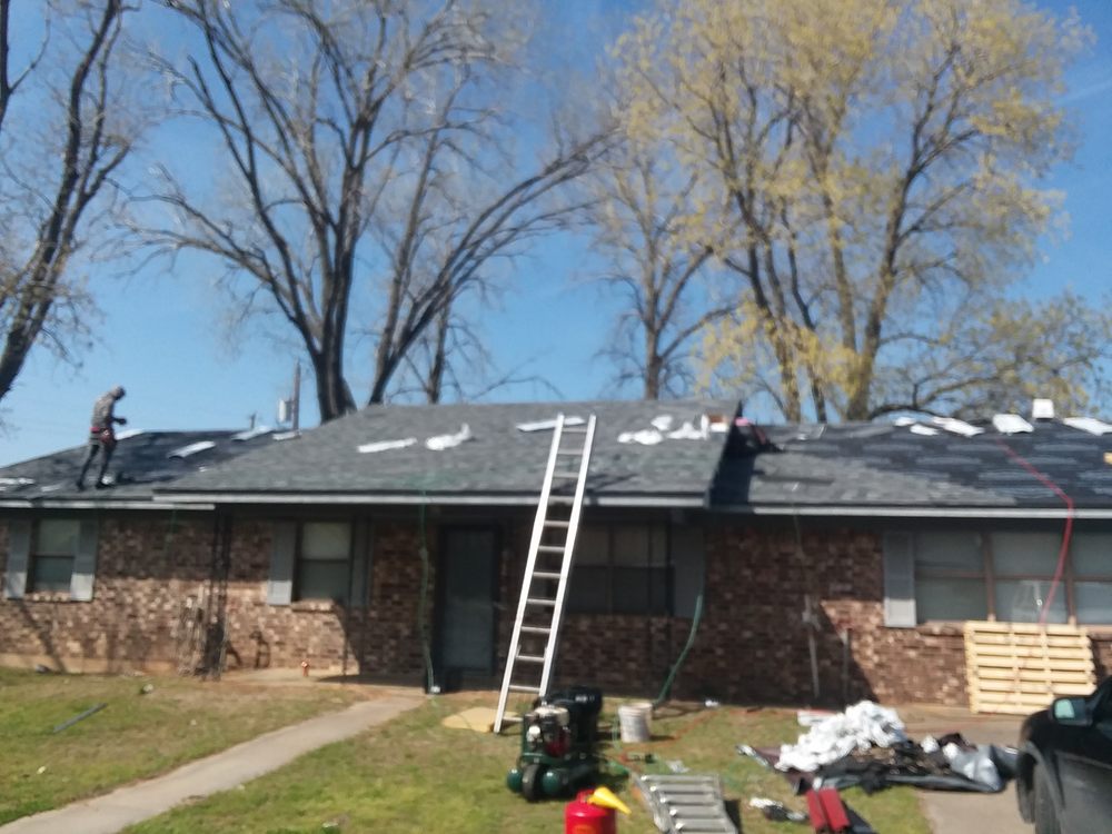 Rick's Roofing & Construction