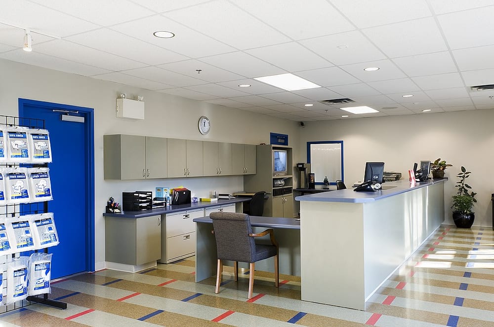 Maple Leaf Self Storage