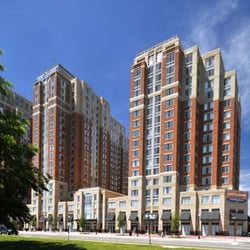 Carlyle Place - 33 Photos & 23 Reviews - Apartments - 2251