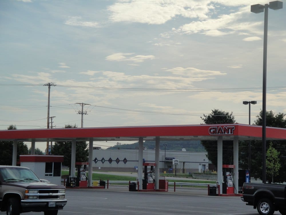 Giant Foods Store