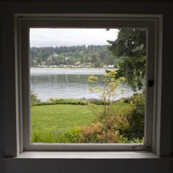 Bainbridge Island Beach Cottage Closed Bed Breakfast 4323 Photo Of Bainbridge Island Beach Cottage Wa United States View