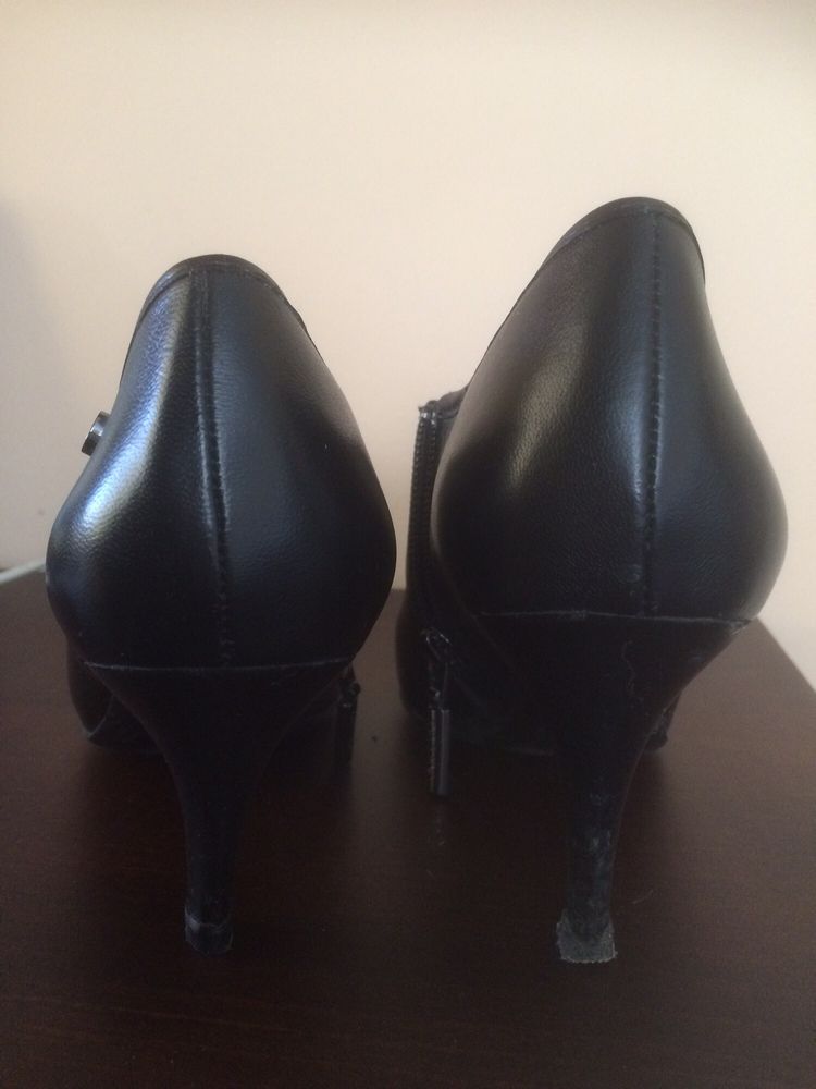 R & R Shoe Repair Shoe Repair State Highway 516 N, Old Bridge, NJ Phone Number Yelp