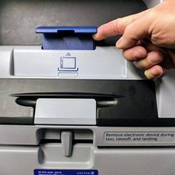 united airlines contact number