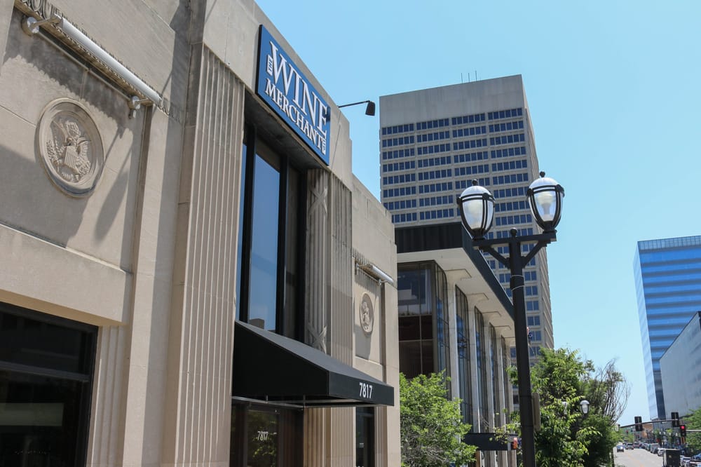 The Wine Merchant 16 Photos Beer, Wine & Spirits 7817 Forsyth