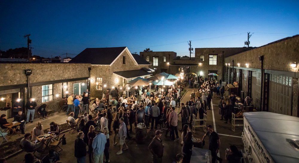 Blue Bee Cider 125 Photos & 88 Reviews Breweries 1320 Summit Ave