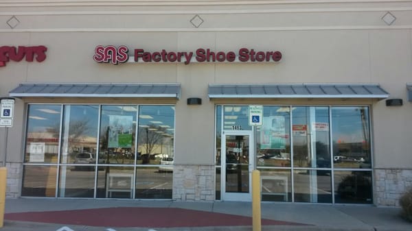 San Antonio Shoemakers 1493 W Pipeline Rd Hurst Tx Shoe S San Antonio Shoemakers 1493 W Pipeline Rd Hurst Tx Shoe S Mapquest