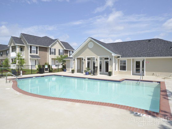 Longhill Pointe Apartments