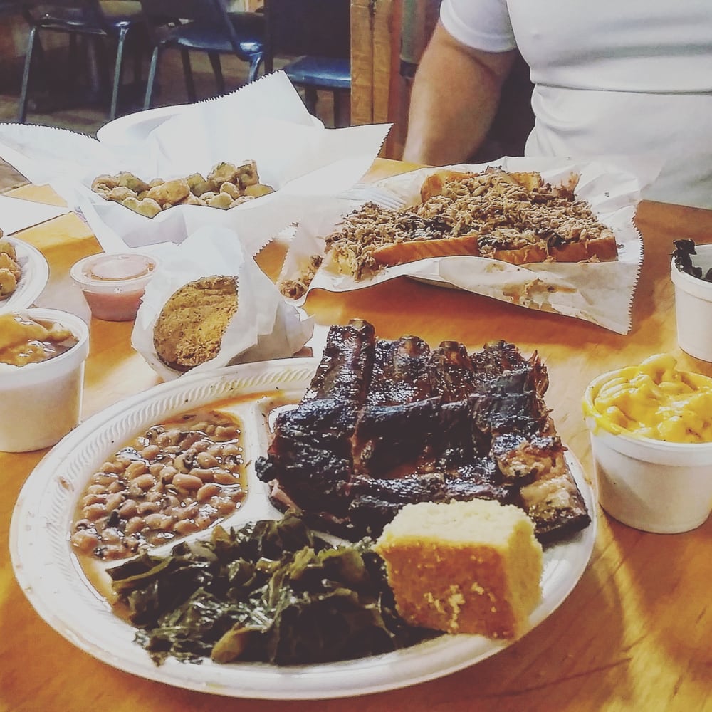 In Tuscaloosa, we eat only the best food. Look at this plate of awesome