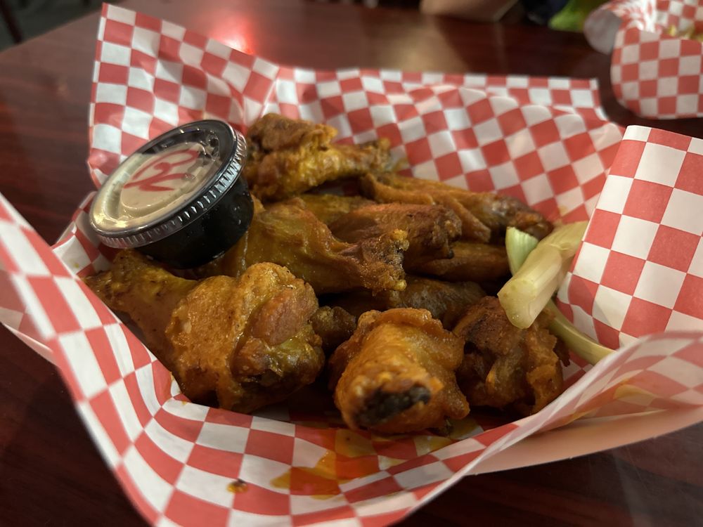 Pub & Grill at Iceworks