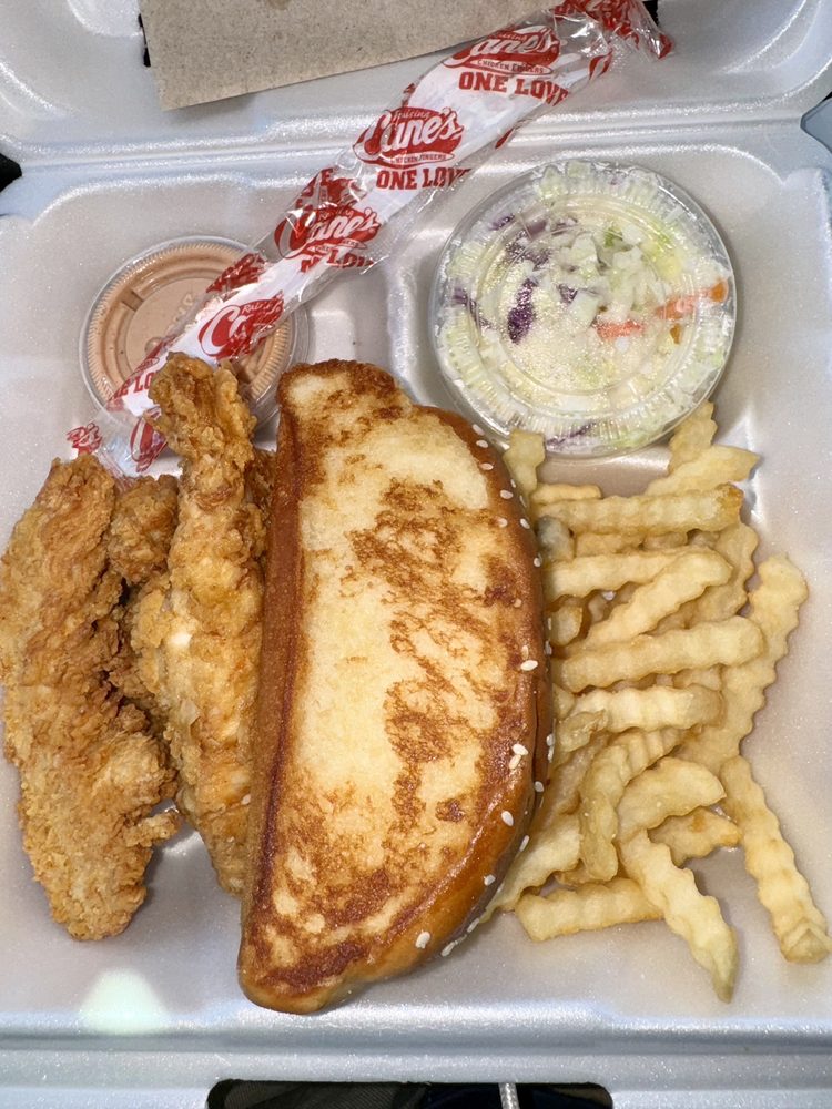 Raising Cane's Chicken Fingers
