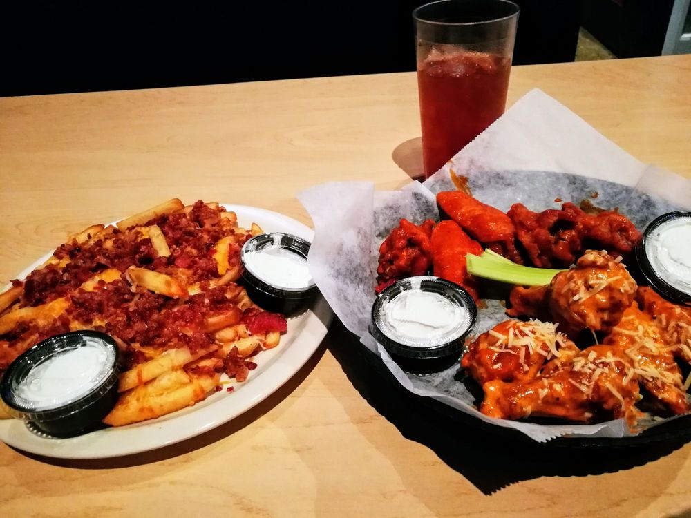 Coach’s Corner Grill Sports Bars 21 Photos & 105 Reviews