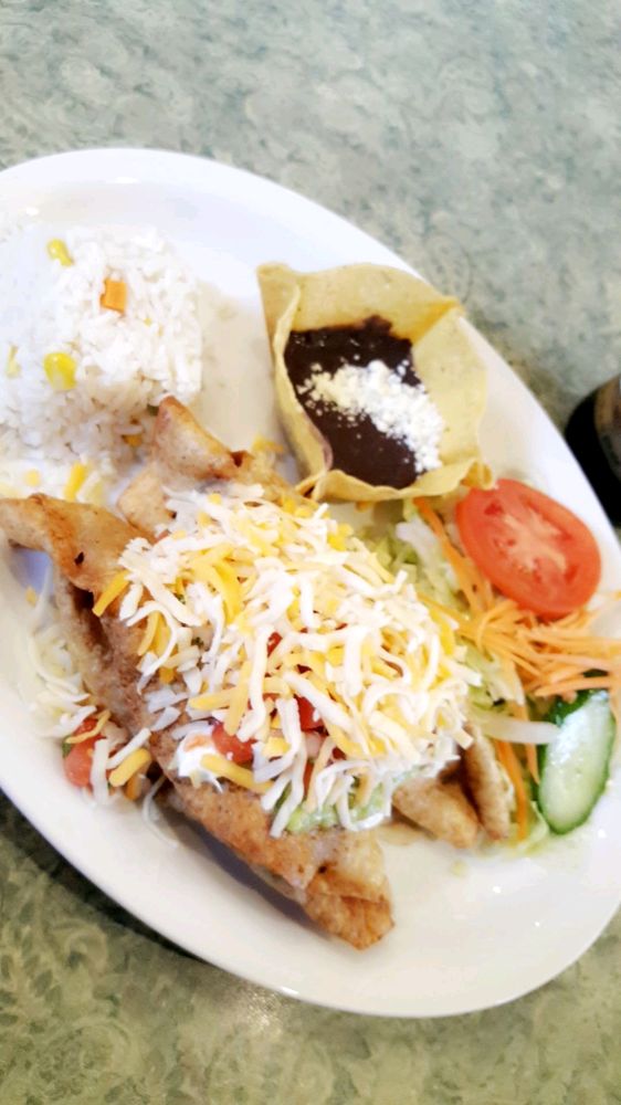 La Mexicana Restaurant