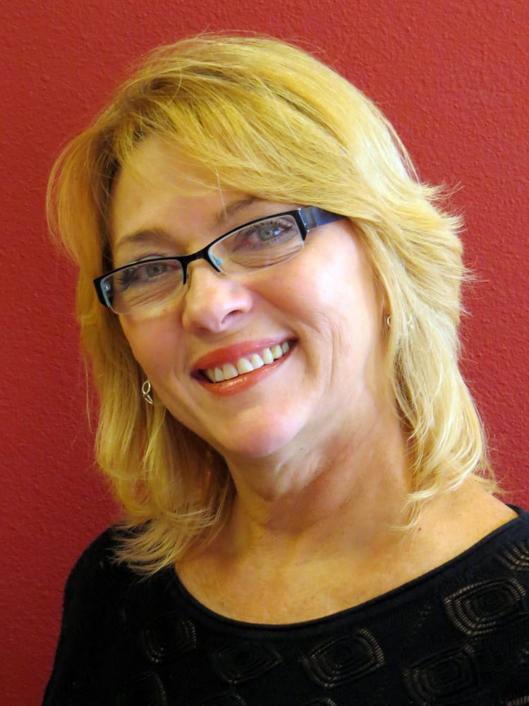 Diane Hutchens -Stearling Johnston Real Estate