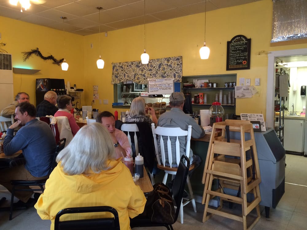 Charlie’s Diner 28 Photos & 30 Reviews Diners 1557 Bridgton Rd