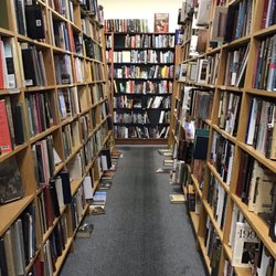 Book Alley 91 Photos 94 Reviews Books 1252 E Colorado Photo Of Book Alley Pasadena Ca United States