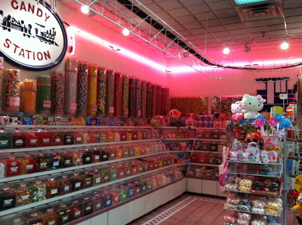 Candy Station CLOSED 12 Reviews Toy Stores 201 E Magnolia Blvd
