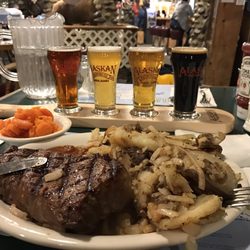 Gwennies Old Alaska Restaurant 217 Photos 337 Reviews American Photo Of Gwennies Old Alaska Restaurant Anchorage Ak United States Eat Meat