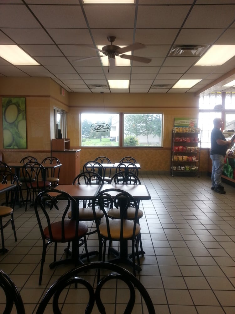 Subway Sandwiches 747 N Ridge Rd, Wichita, KS Restaurant Reviews