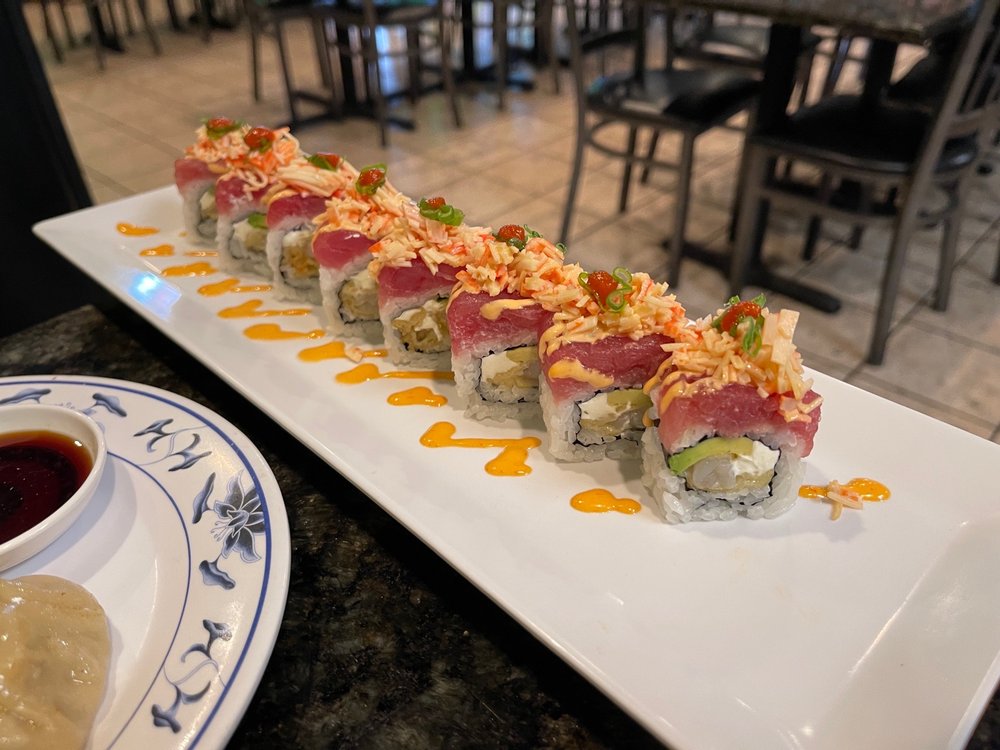 Tomodachi Sushi Bar & Restaurant