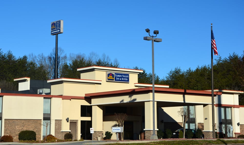 Hotels Near Me That Accept Pets Hotels Near Me That Accept Pets