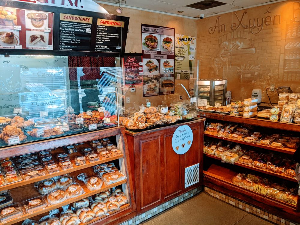 An Xuyen Bakery