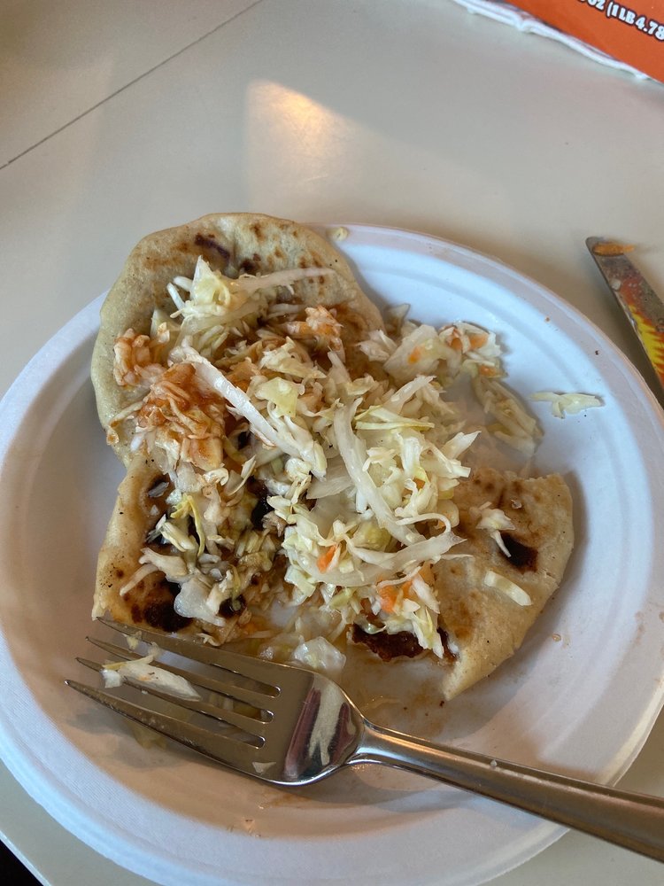 La Salvadorena