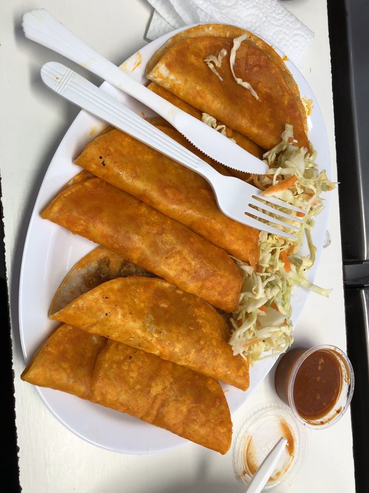 Antojitos Tapatios