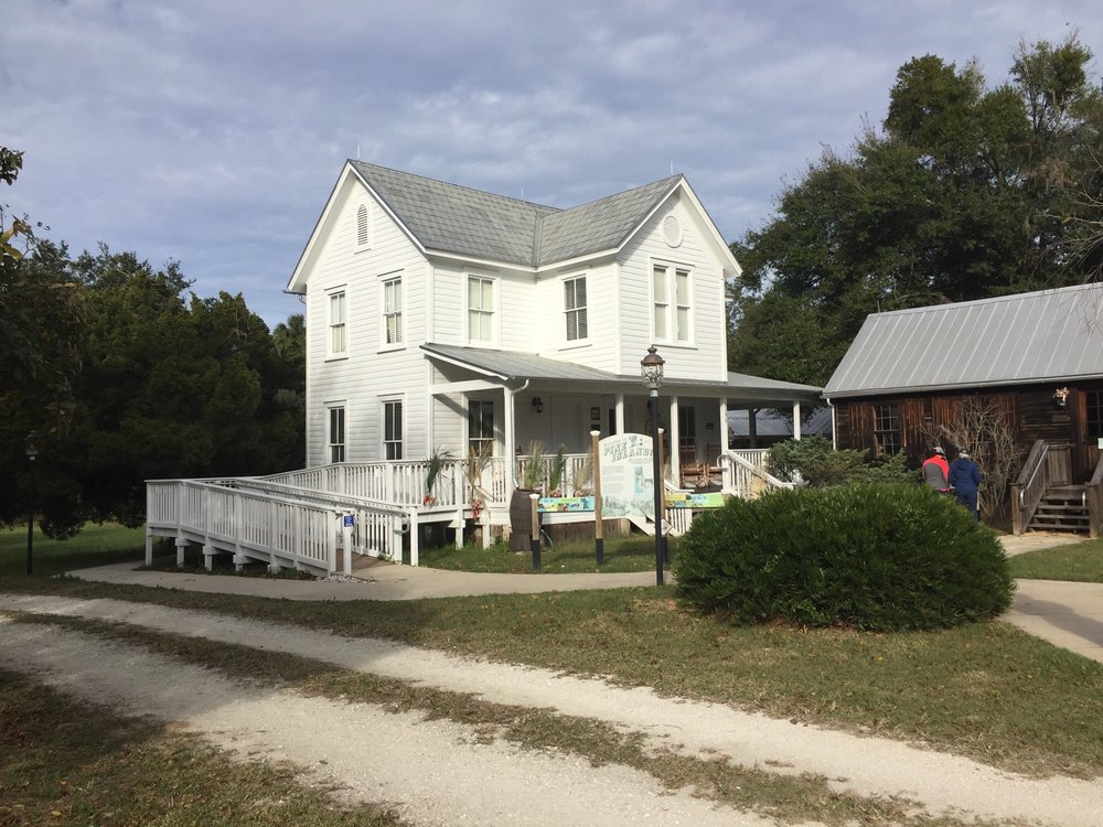 Sams House At Pine Island Conservation Area