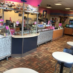 Baskin Robbins 52 Photos 47 Reviews Ice Cream Frozen Yogurt Baskin Robbins 52 Photos 47 Reviews Ice Cream Frozen Yogurt 2070 El Camino Real Santa Clara Ca Phone Number Menu Yelp