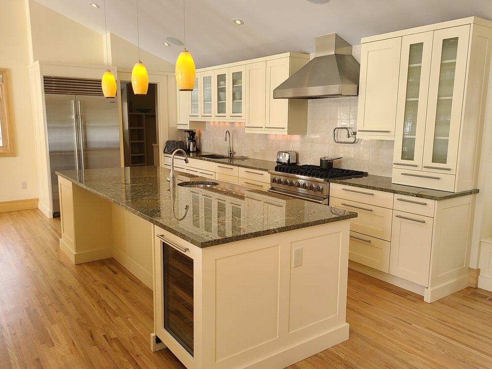 image of business Magnus Anderson Hardwood Floors