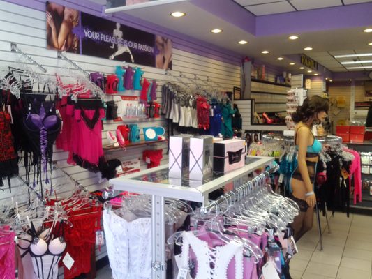 sex toy shops pasadena Wet pussy with vib