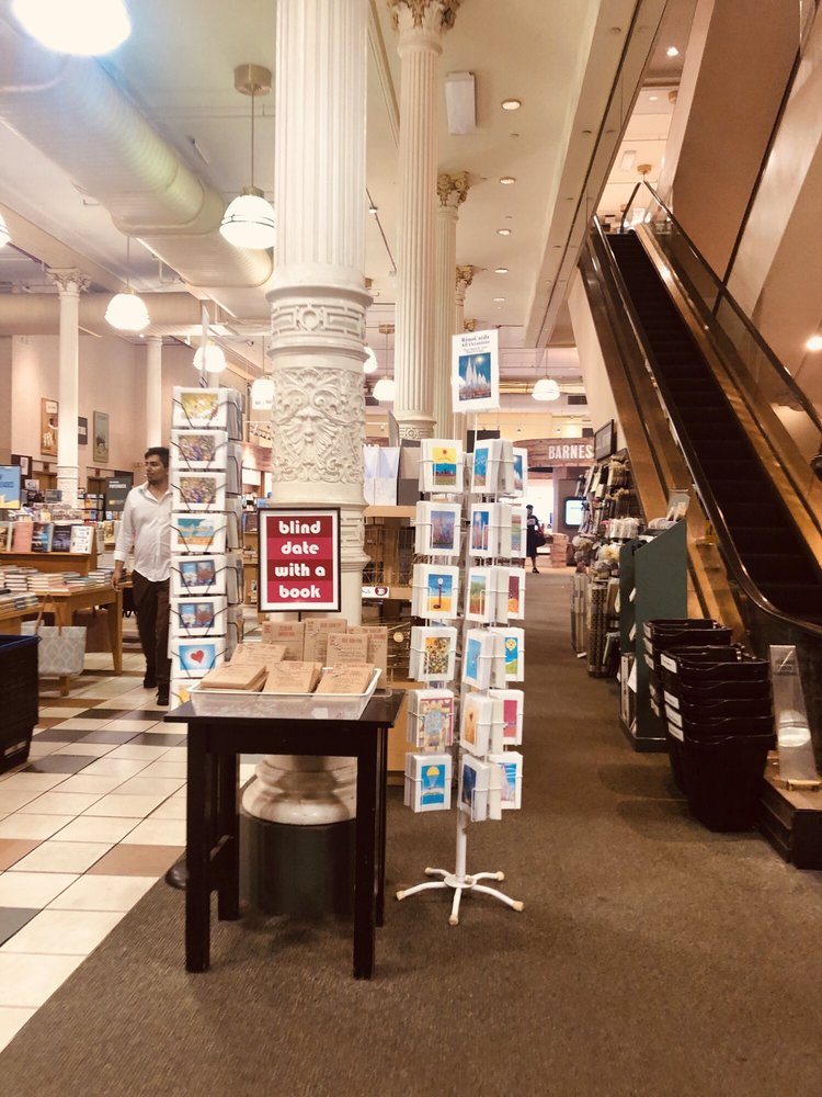 Barnes & Noble