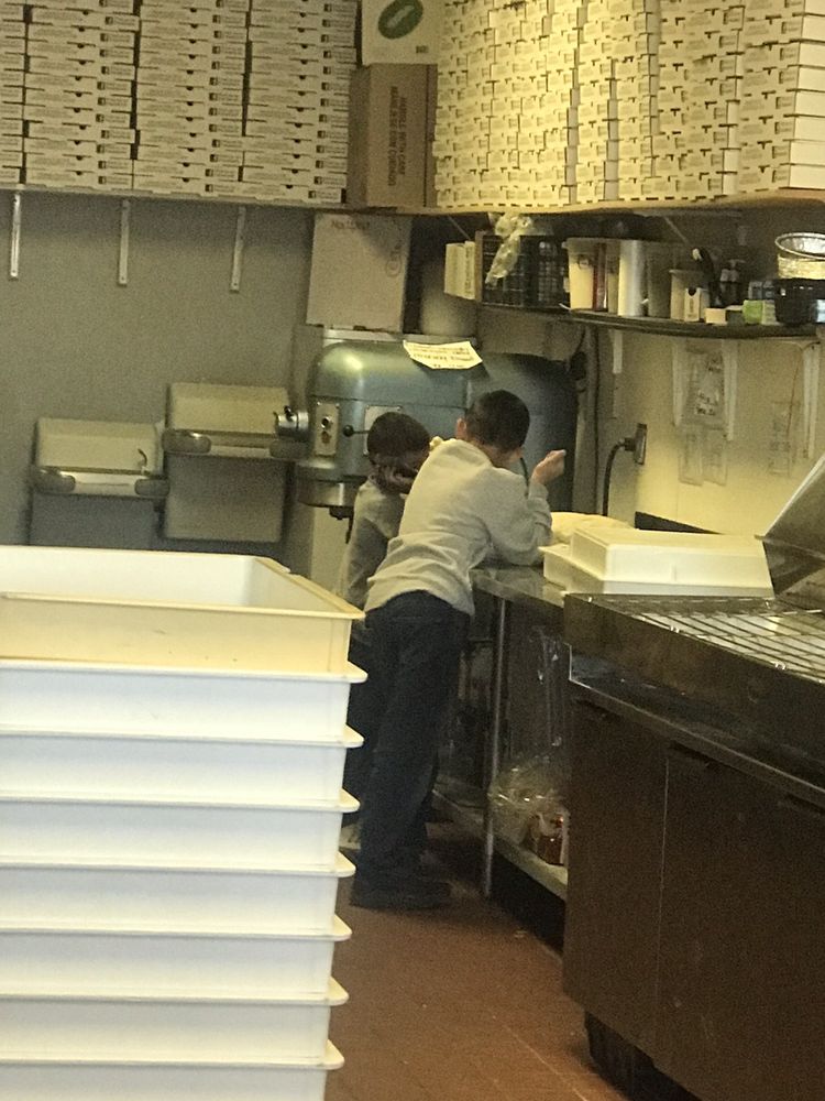 Speedy's Pizza