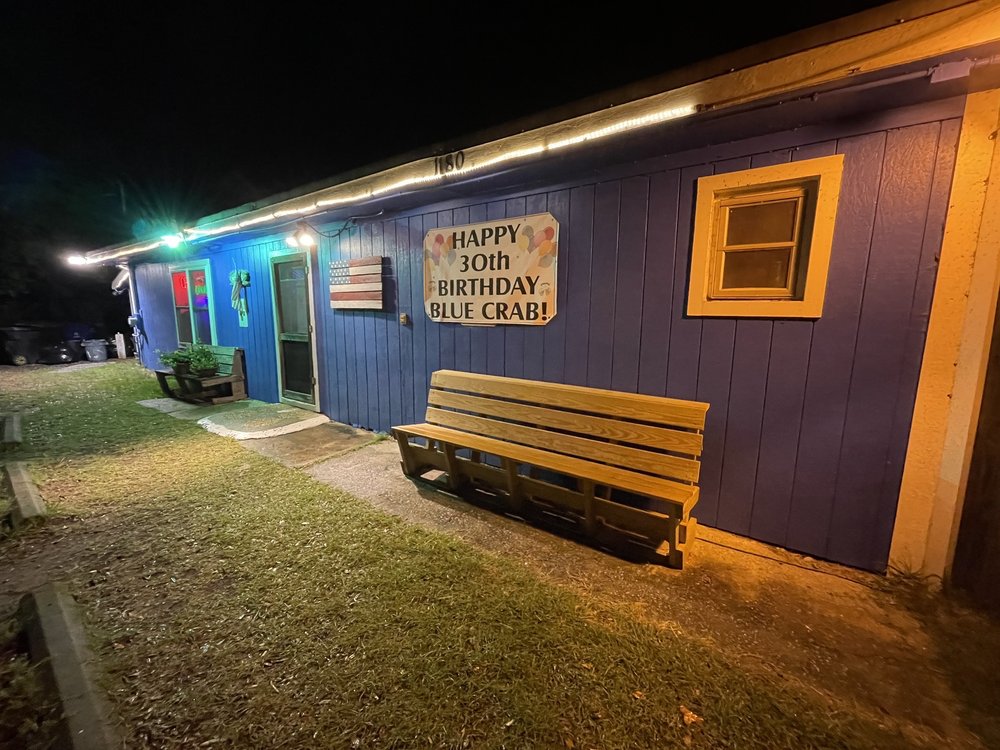 Blue Crab Tavern