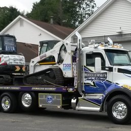 modzelewskis recovery repair 11 photos towing 70 federal rd modzelewski s auto body works