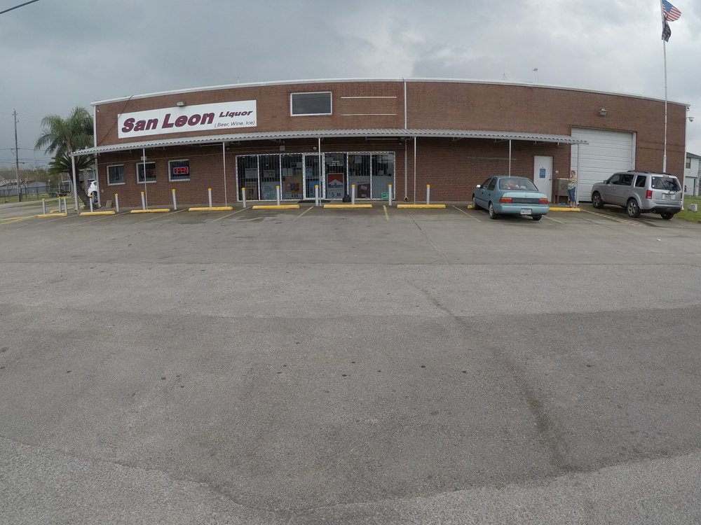 San Leon Liquor