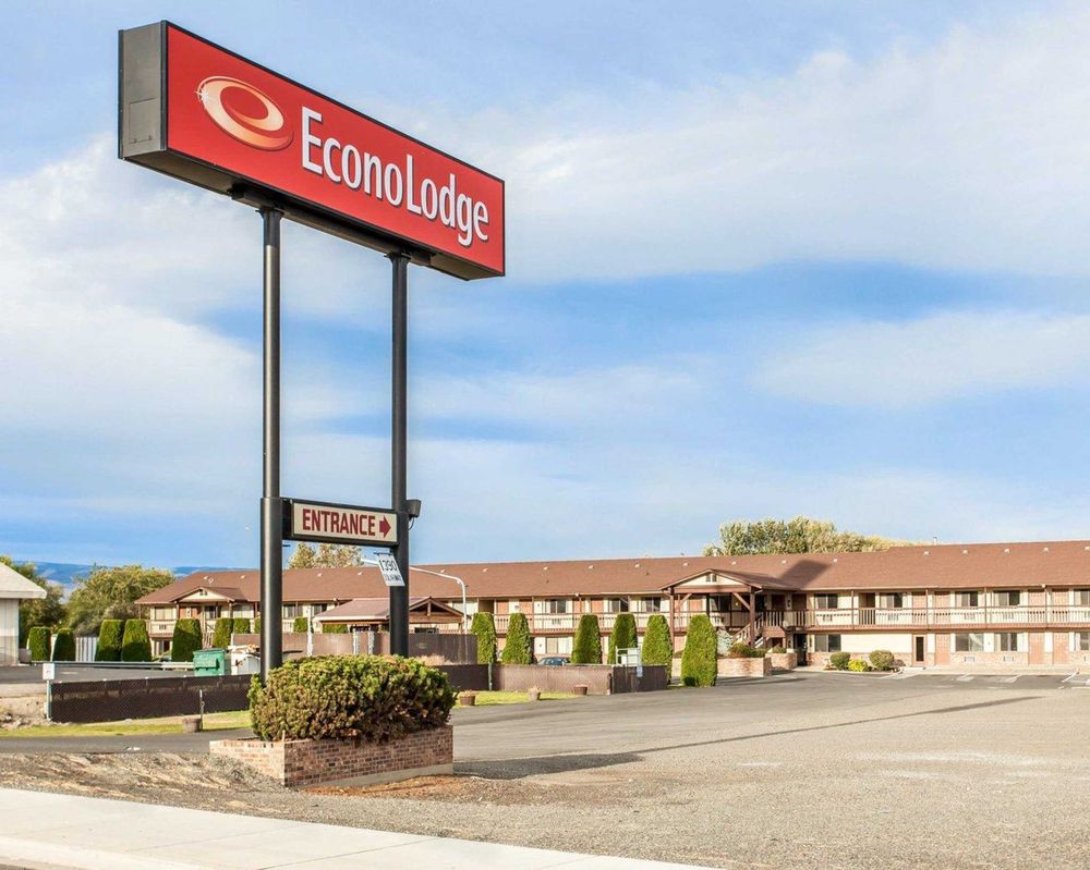 Econo Lodge Ellensburg Near University 24 Photos & 15 Reviews Hotels 1390 North Dolarway