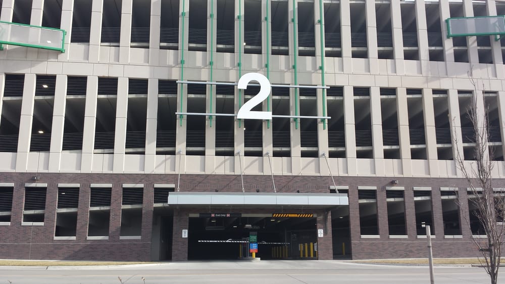 Green 2 Garage