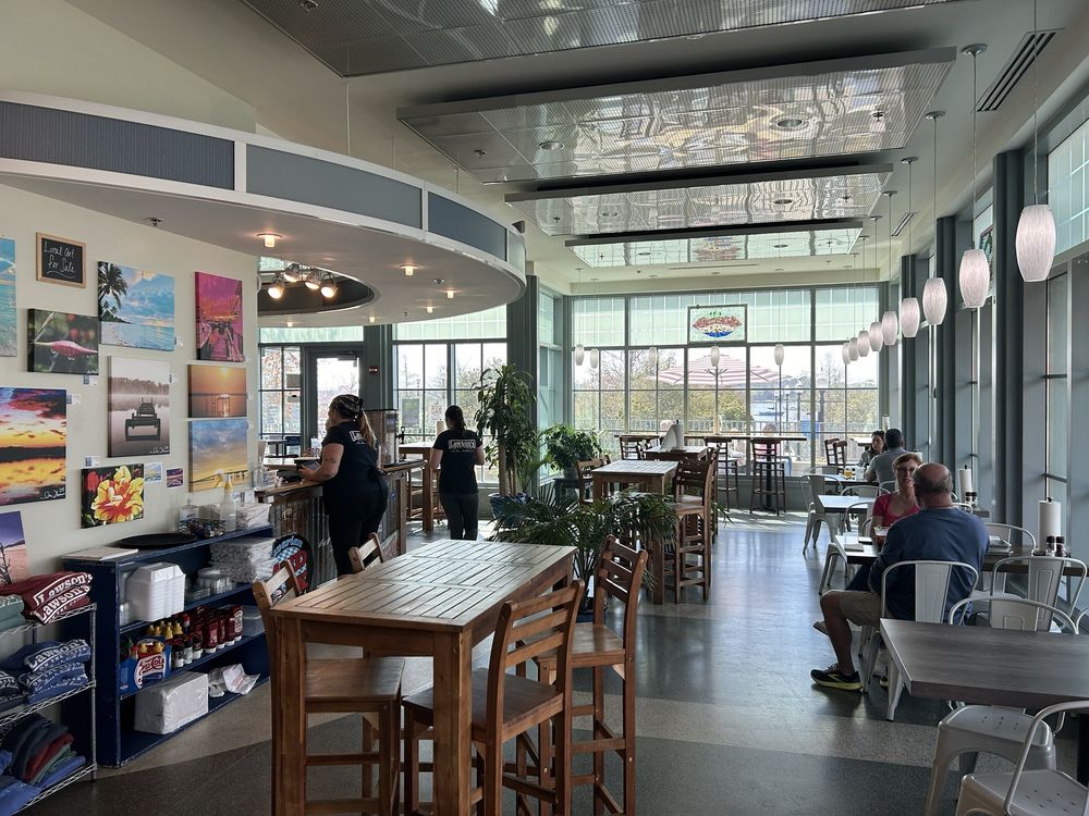 Lawson’s On The Creek