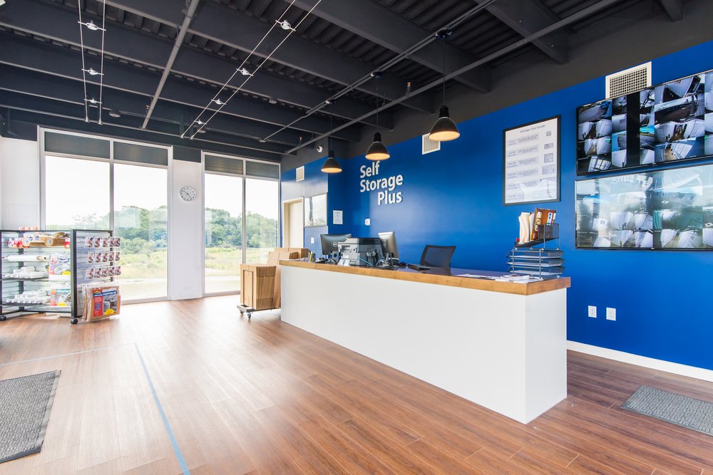 Self Storage Plus