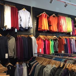 lululemon athletica outlet 21